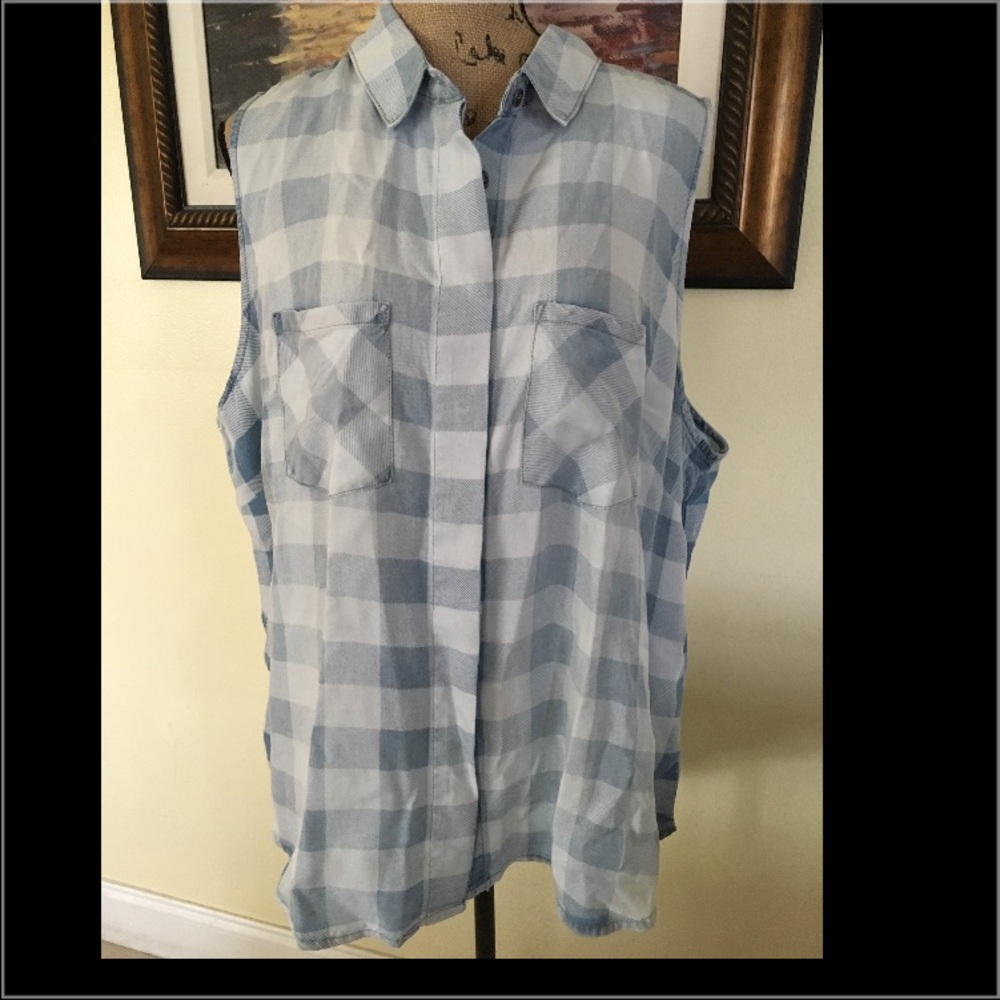Kenneth Cole Sleeveless Plaid Top